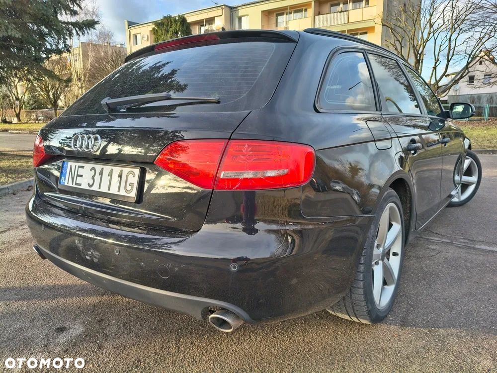 Audi A4 Avant - 10