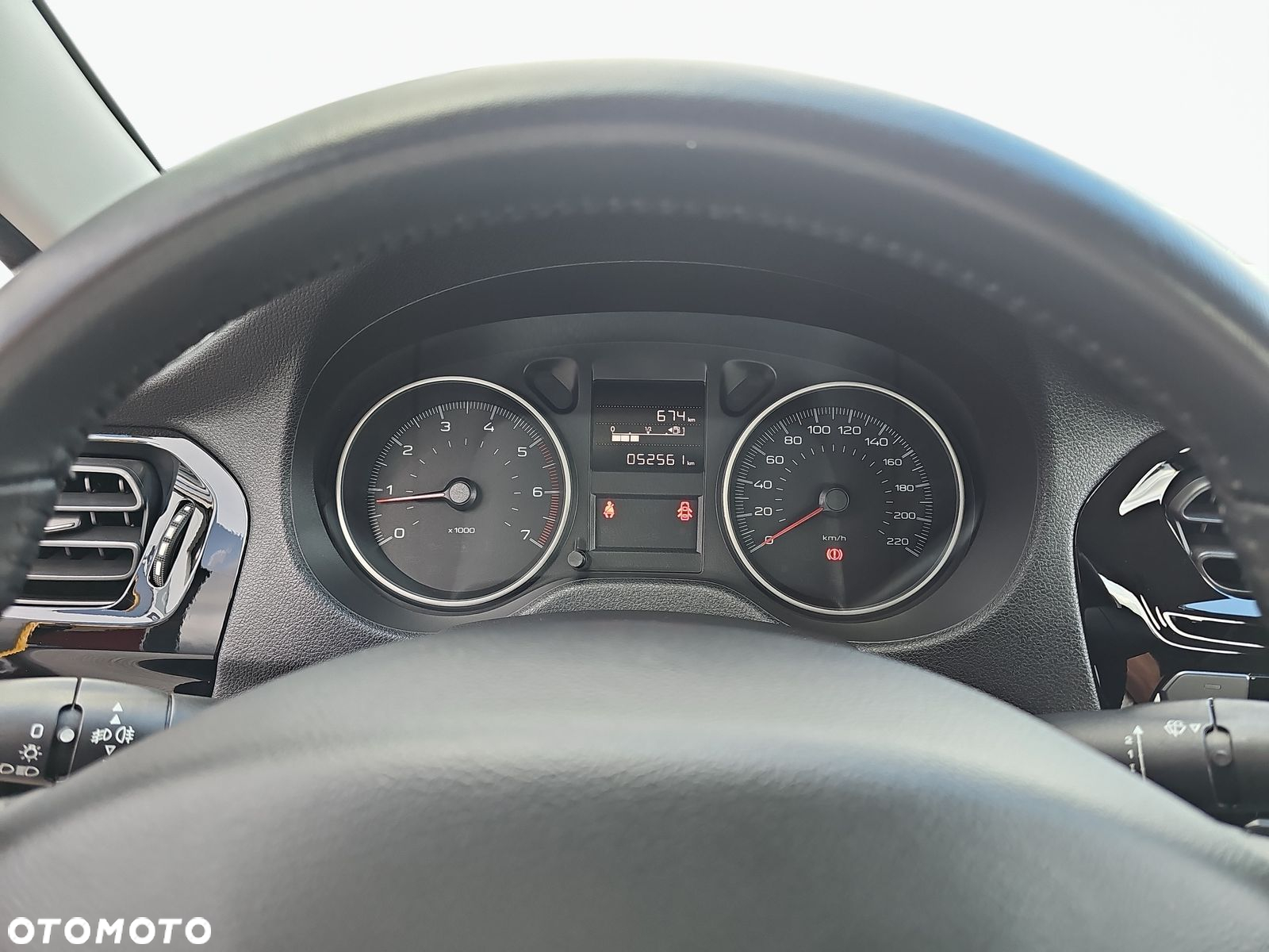 Peugeot 301 1.6 VTi Allure - 15