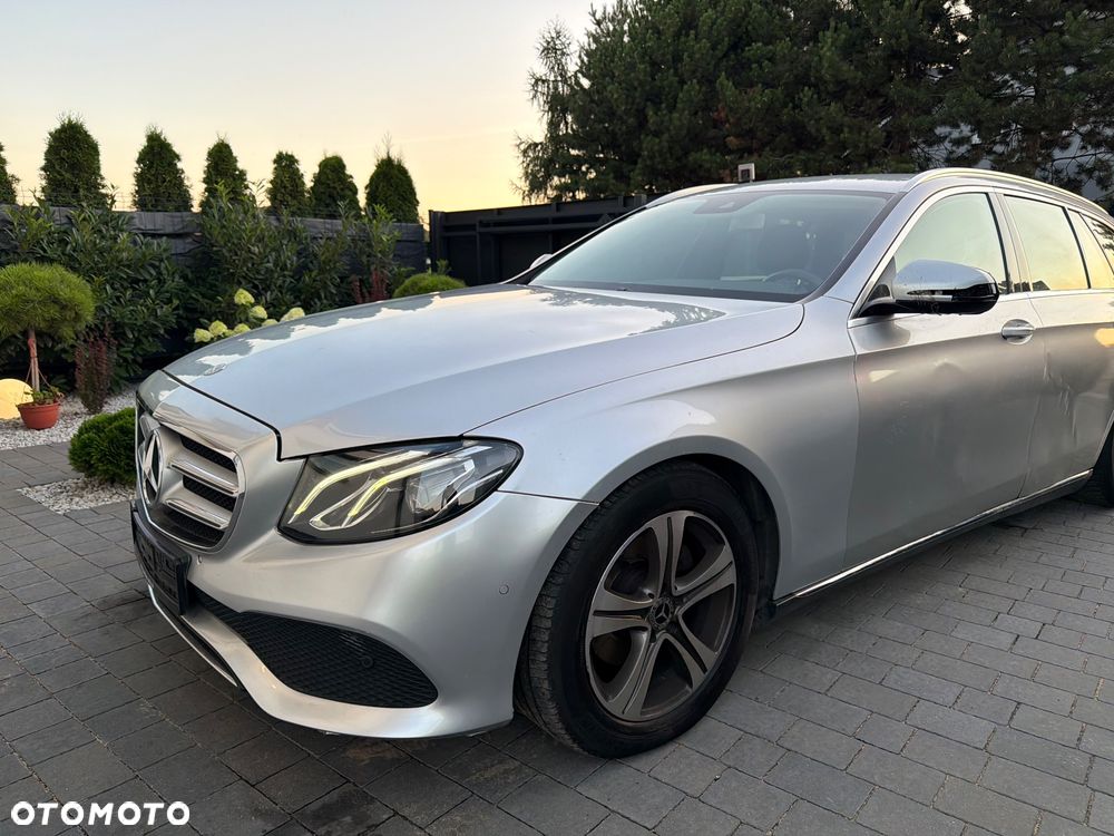 Mercedes-Benz Klasa E 220 d 9G-TRONIC Avantgarde - 13