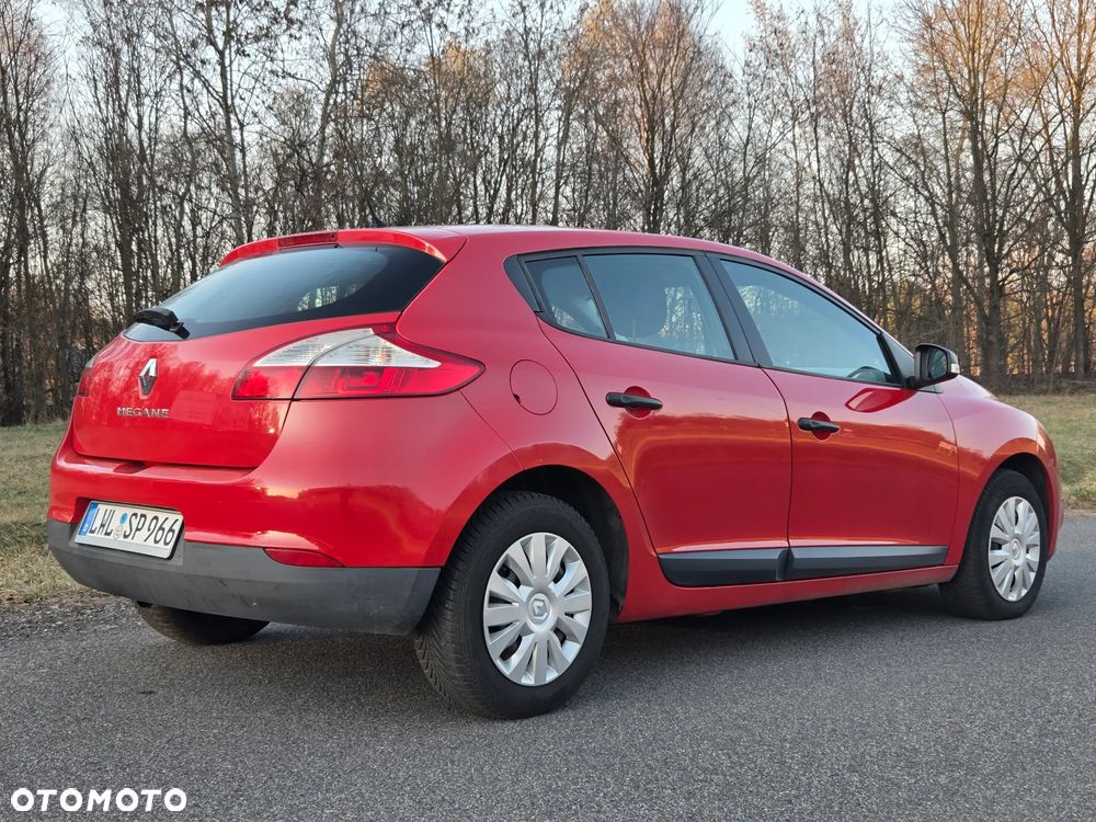 Renault Megane 1.6 16V 100 Authentique - 6