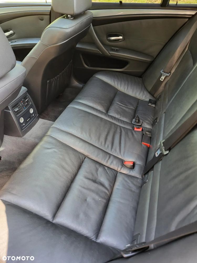 BMW Seria 5 - 8
