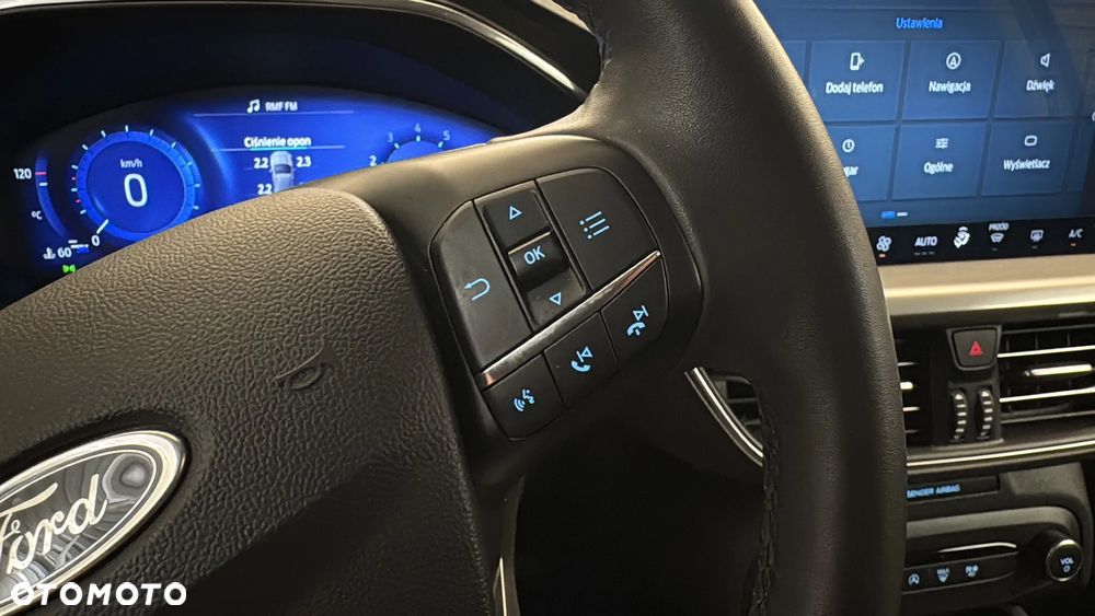 Ford Focus 1.0 EcoBoost Titanium X - 13
