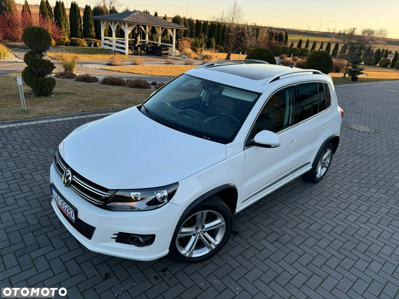 Volkswagen Tiguan 2.0 TDI SCR BlueMotion Technology Sport & Style - 3