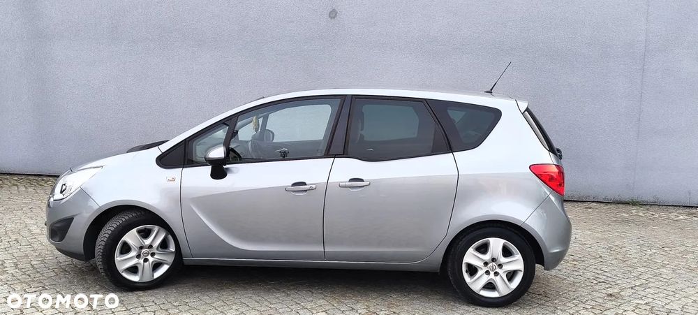 Opel Meriva 2011 photo 5