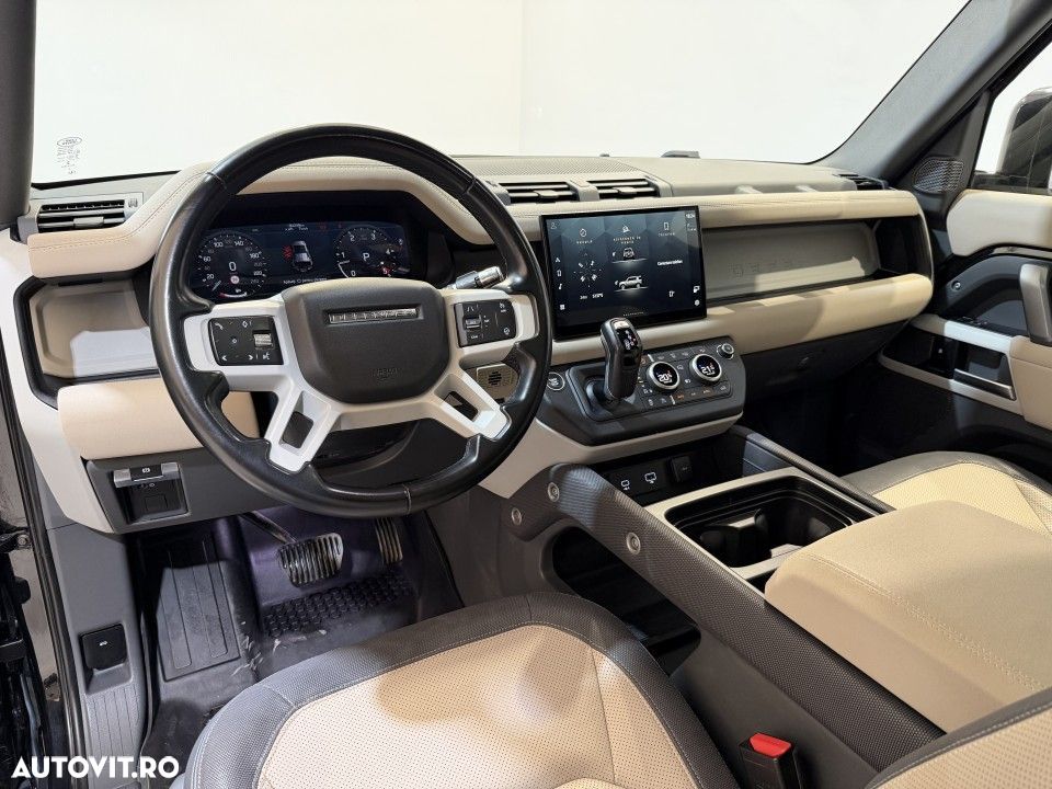 Land Rover Defender - 5