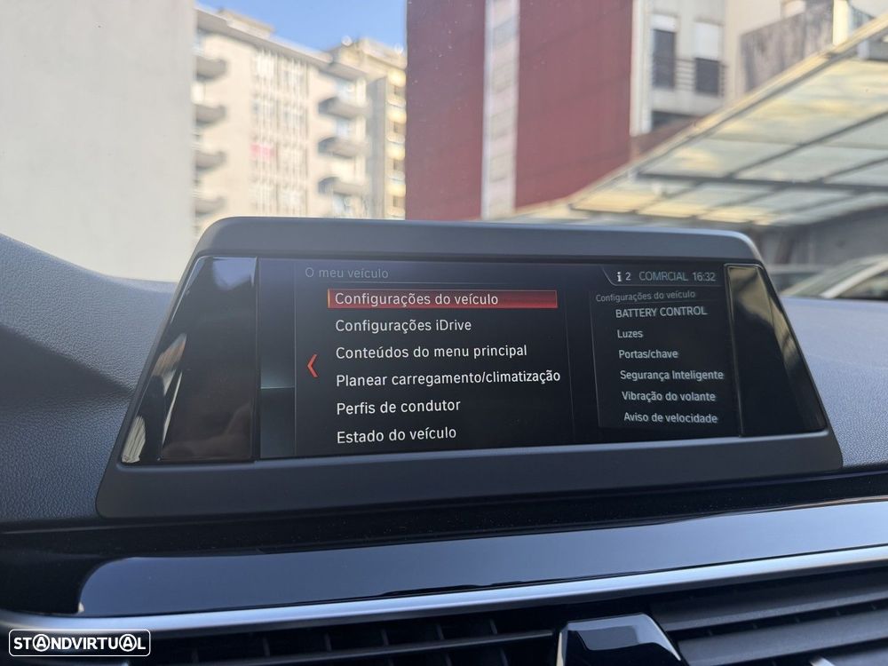 BMW 530 e iPerformance Line Luxury - 55