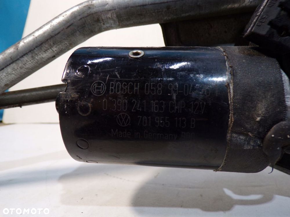 VW T4 TRANSPORTER MECHANIZM WYCIERACZEK ORYGINALNY - 11