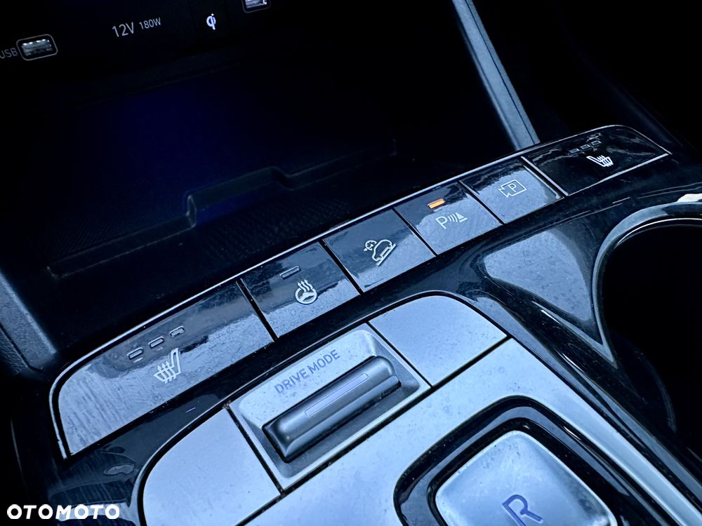 Hyundai Tucson 1.6 T-GDi HEV Executive 2WD - 20