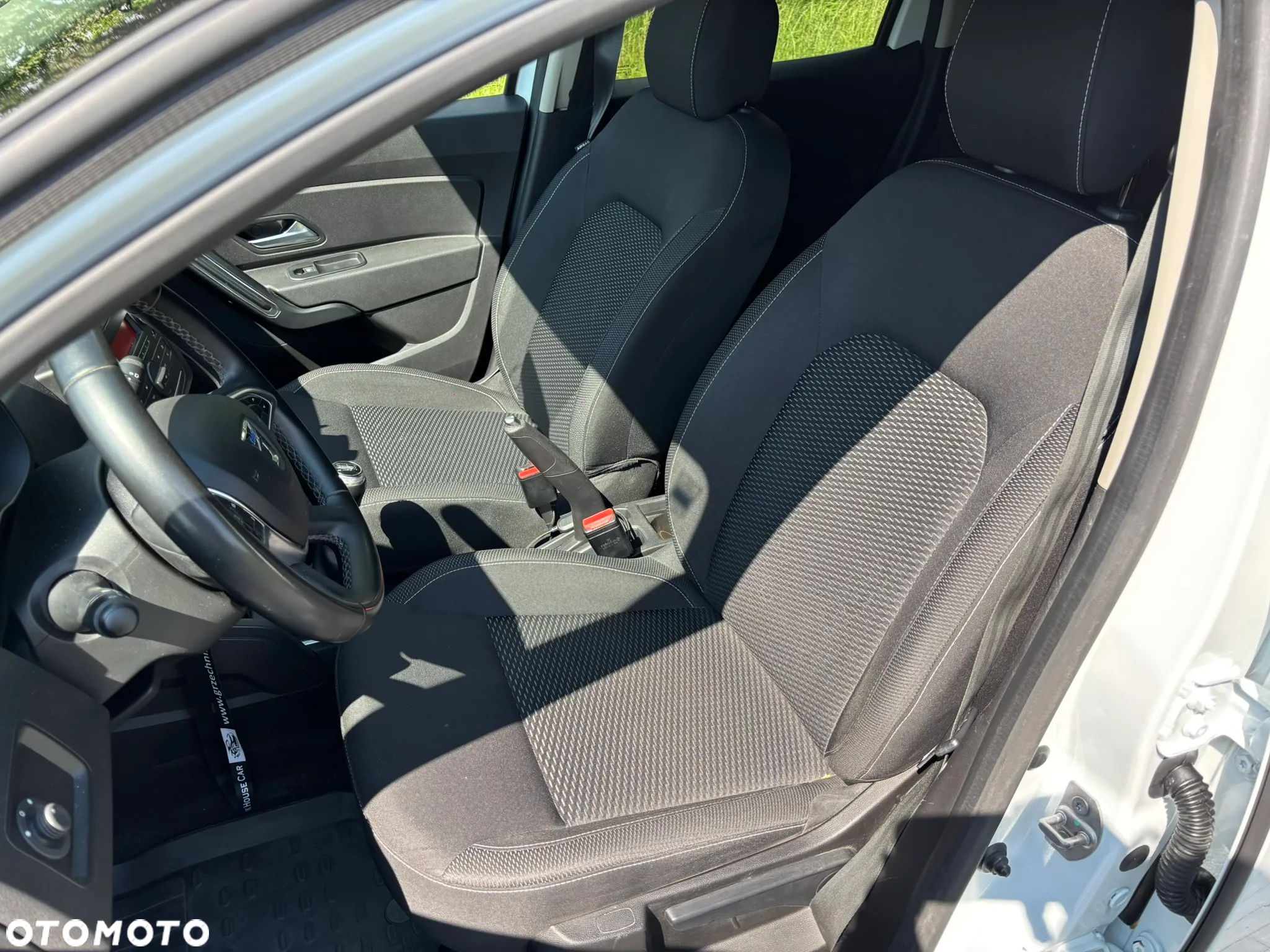 Dacia Duster 1.5 Blue dCi Comfort 4WD EU6d - 18