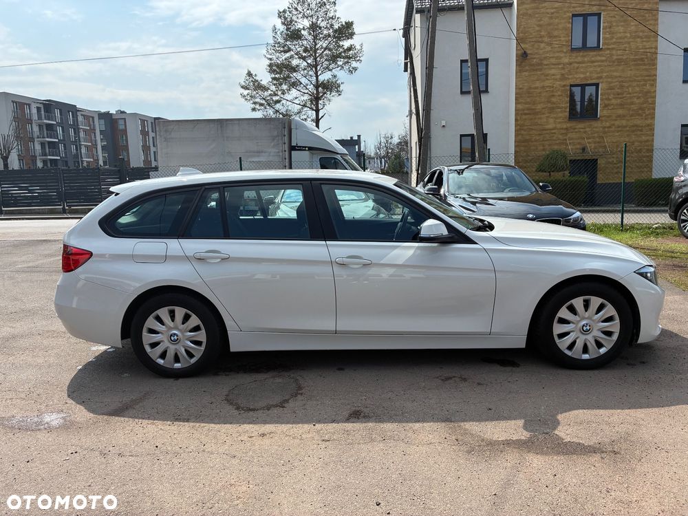 BMW Seria 3 316d Advantage - 4