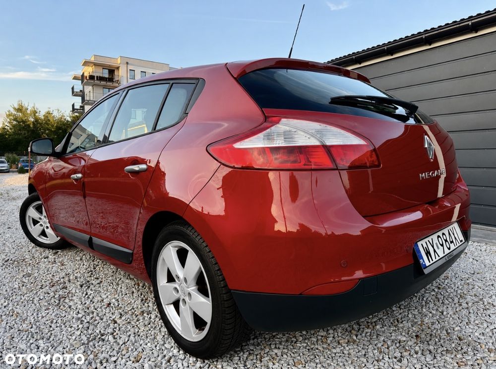 Renault Megane TCe 130 Luxe - 4