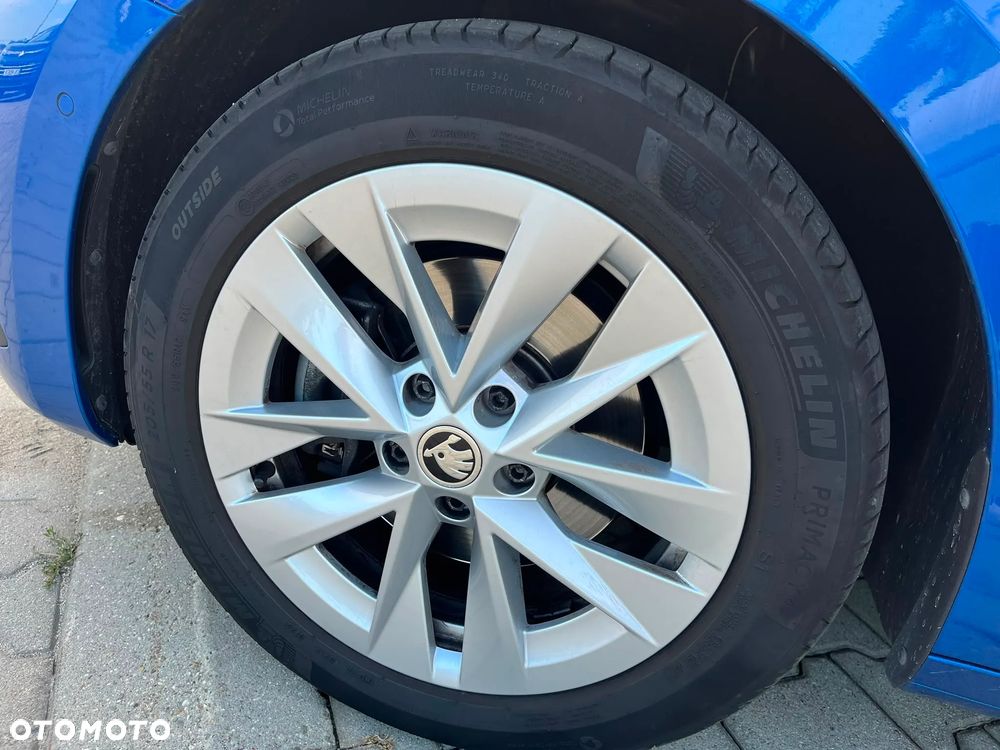 Skoda Octavia 2.0 TDI Style DSG - 10