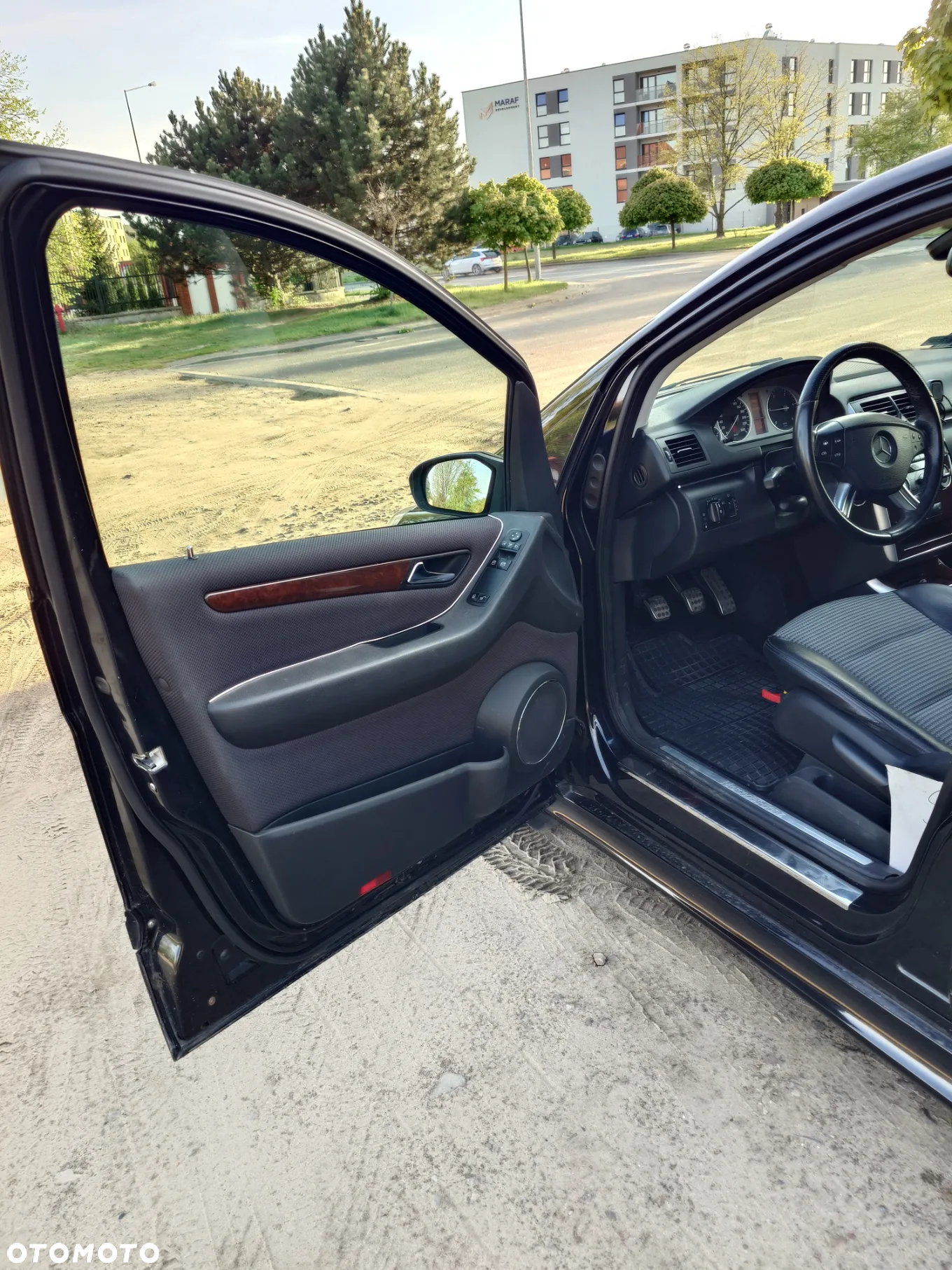 Mercedes-Benz Klasa B 180 CDI - 14
