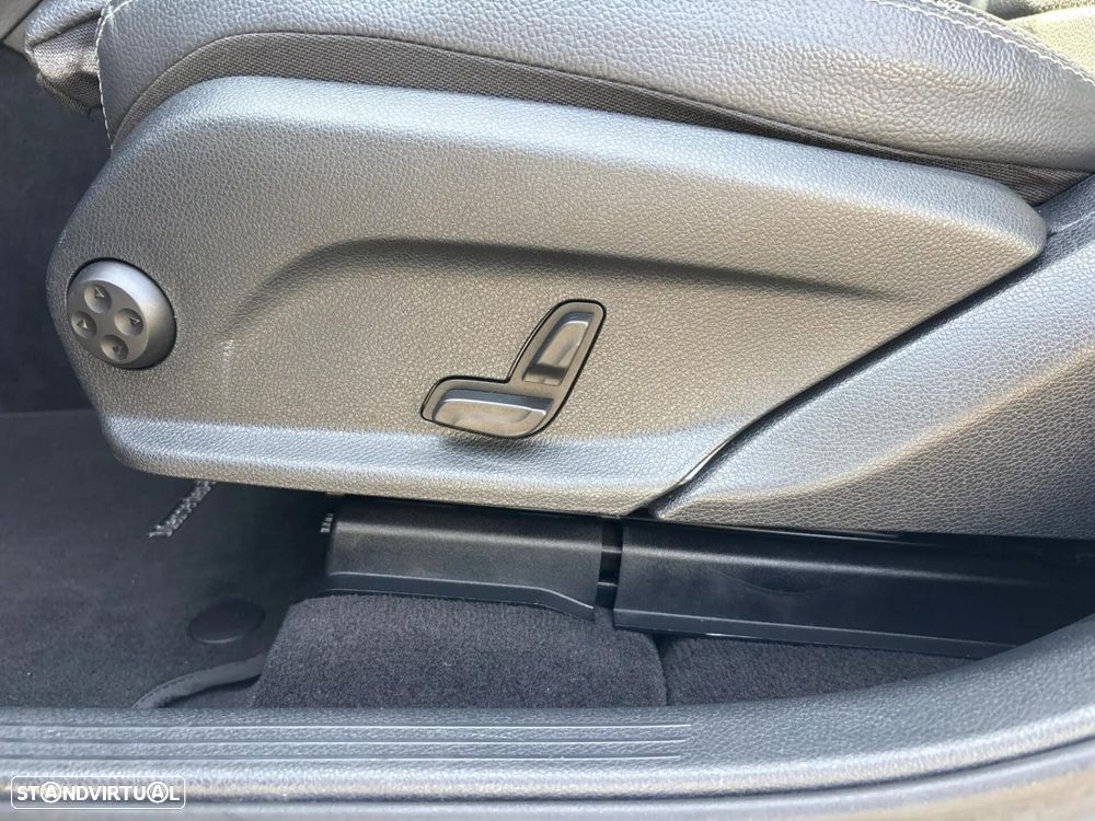 Mercedes-Benz GLC 300 e 4Matic - 9