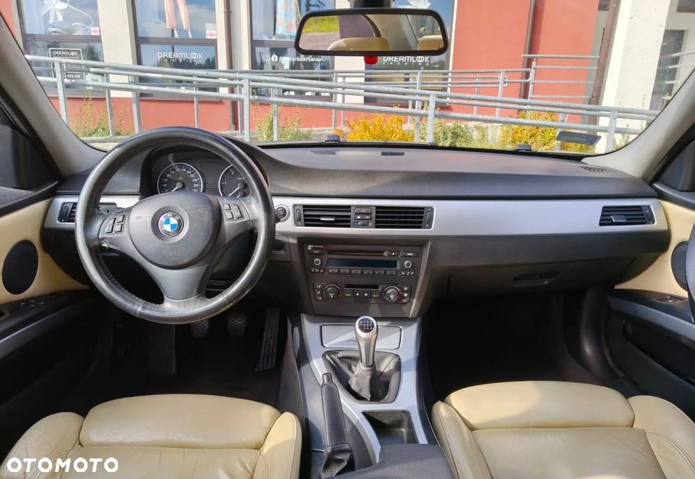 BMW Seria 3 320d - 7