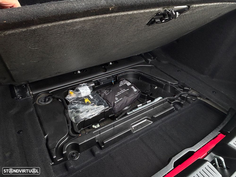 Mercedes-Benz A 180 d 7G-DCT AMG Line - 13