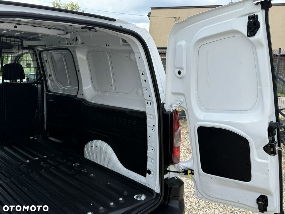 Opel Combo - 23