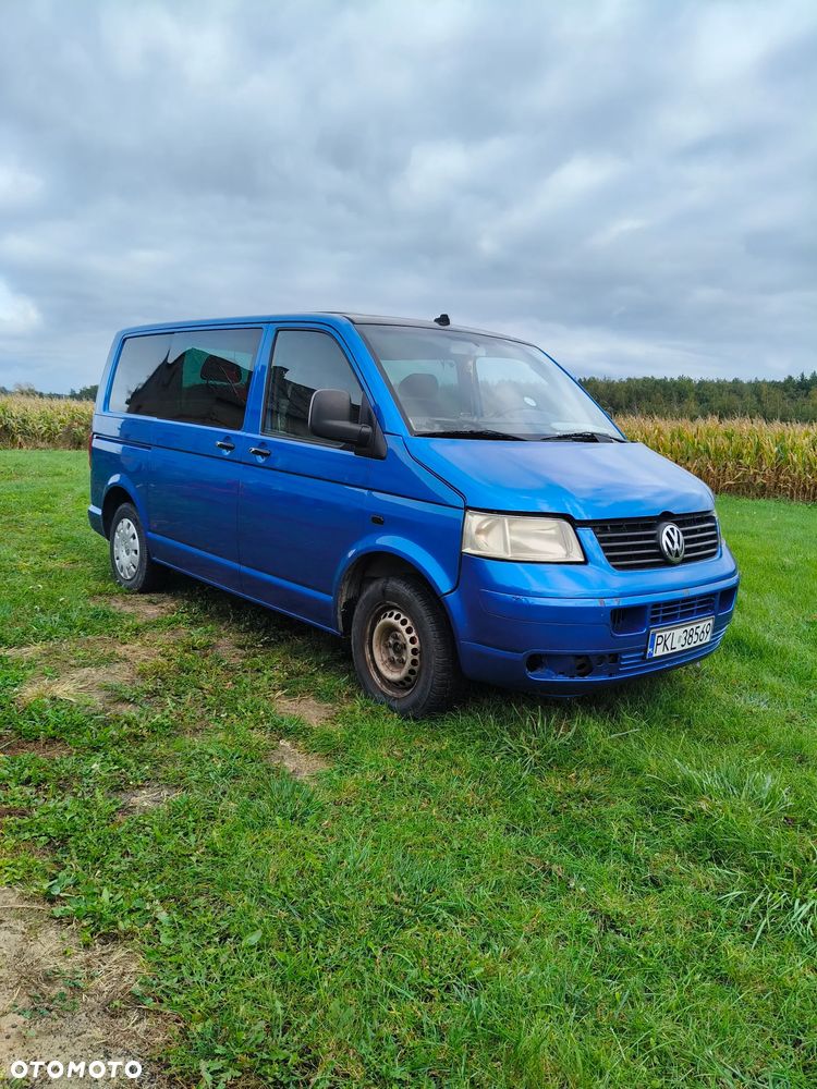 Volkswagen Transporter - 1