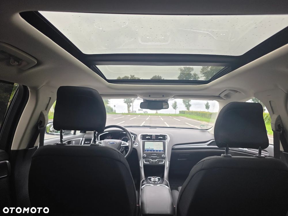 Ford Mondeo - 8