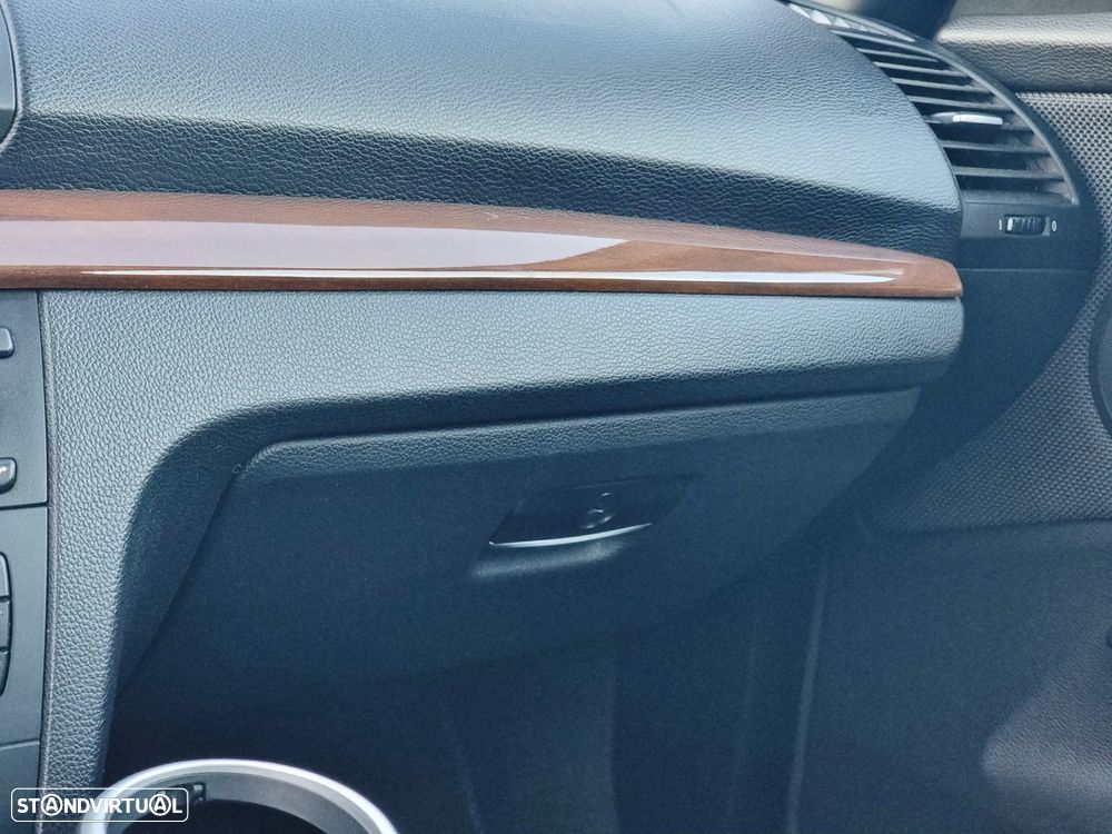 BMW 120 d Cabrio - 28