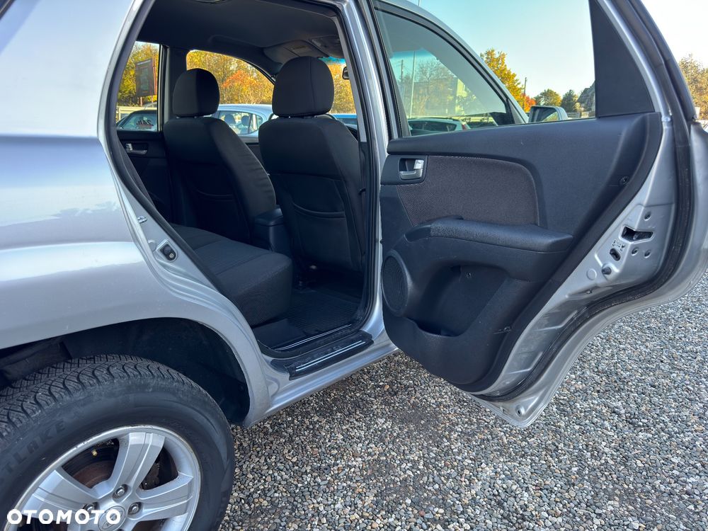 Kia Sportage 2.0 Tour 2WD - 22