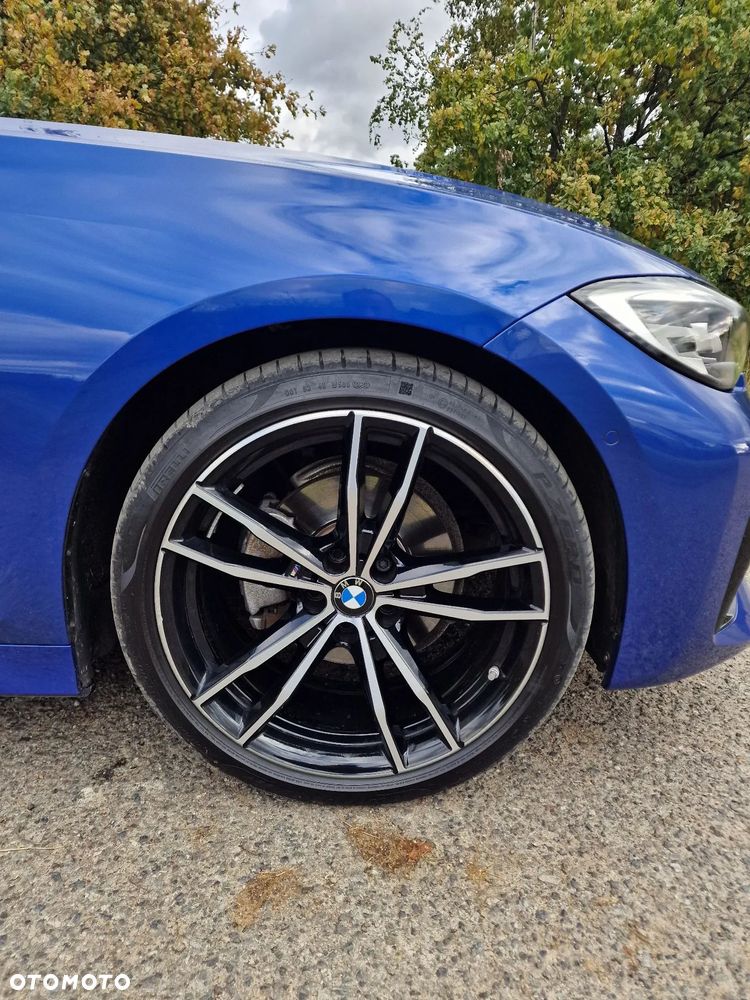 BMW Seria 3 320d xDrive M Sport Shadow - 4