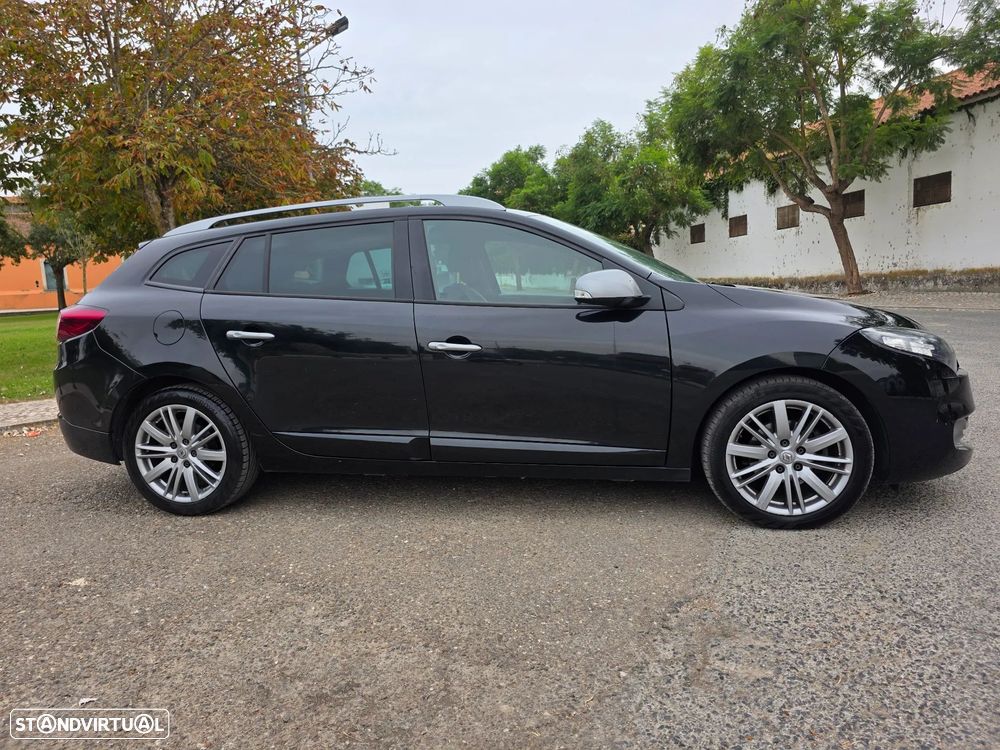 Renault Mégane Sport Tourer 1.6 dCi GT Line SS - 10