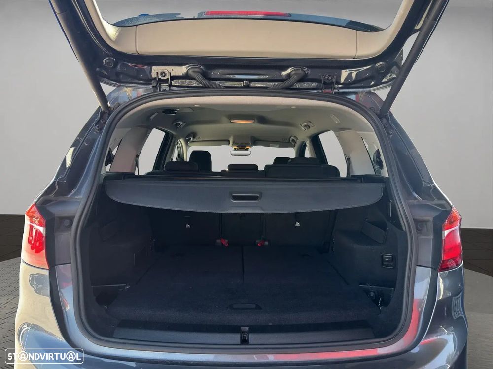 BMW 216 Gran Tourer - 20