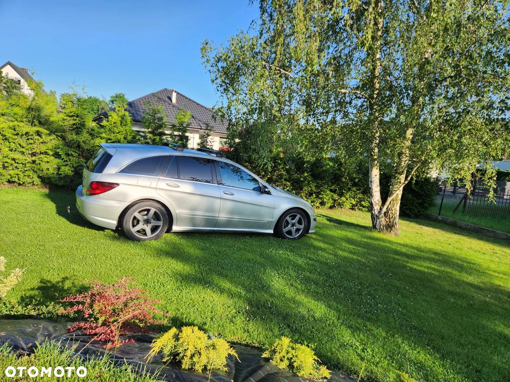 Mercedes-Benz Klasa R 320 CDI 4Matic 7G-TRONIC - 25