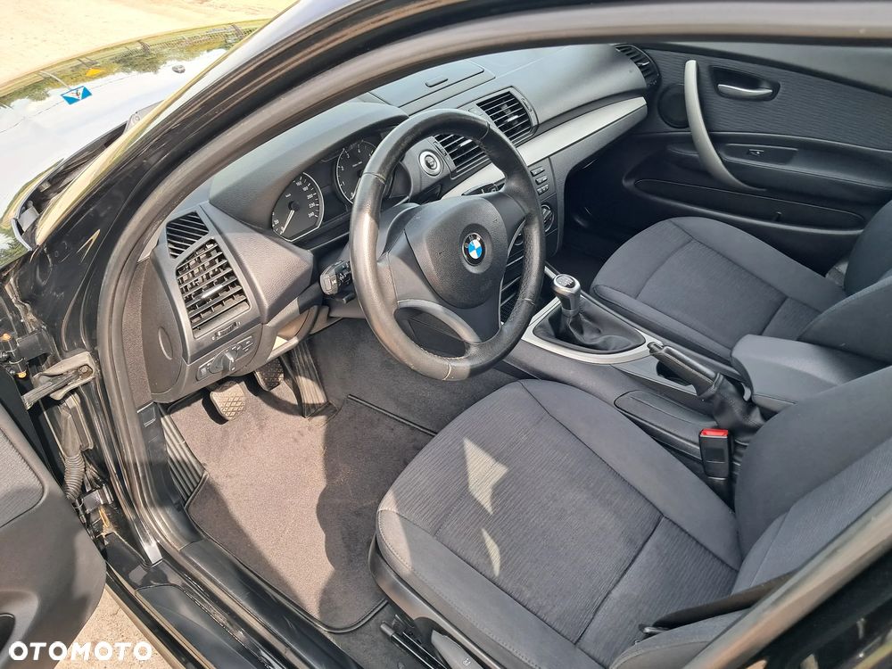 BMW Seria 1 - 13