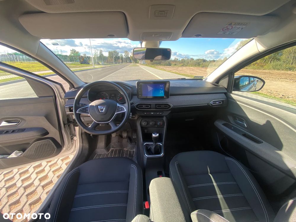 Dacia Jogger 1.0 TCe Expression 7os - 18