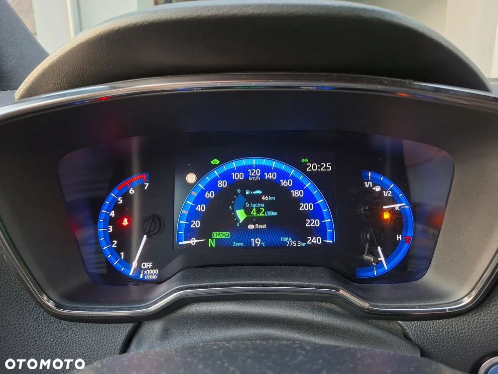 Suzuki Swace 1.8 Hybrid Premium Plus CVT - 20