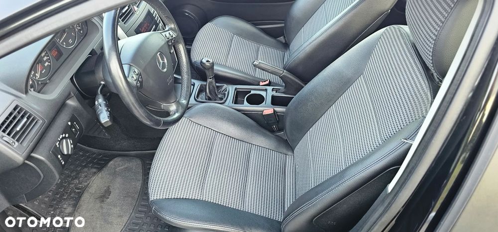 Mercedes-Benz Klasa A 150 Avantgarde Edition 10 - 14