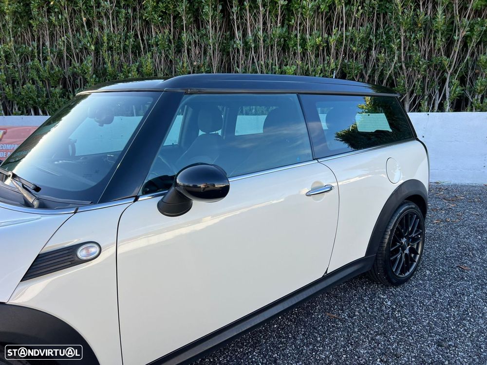 MINI Clubman Cooper D - 16