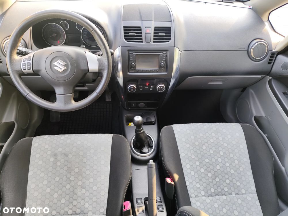 Suzuki SX4 1.6 Premium 4WD - 15