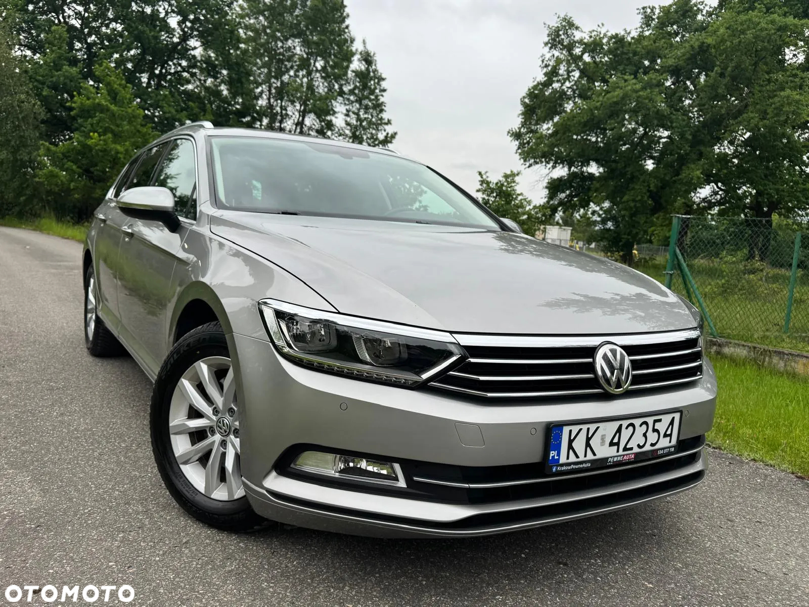 Volkswagen Passat Variant 1.8 TSI (BlueMotion Technology) DSG Comfortline - 2