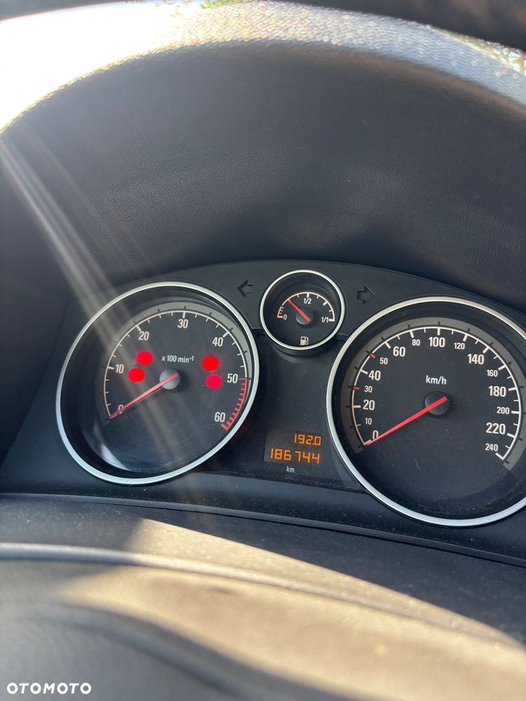Opel Astra - 10