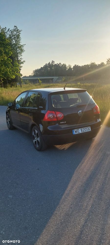 Volkswagen Golf V 1.9 TDI Trendline - 3