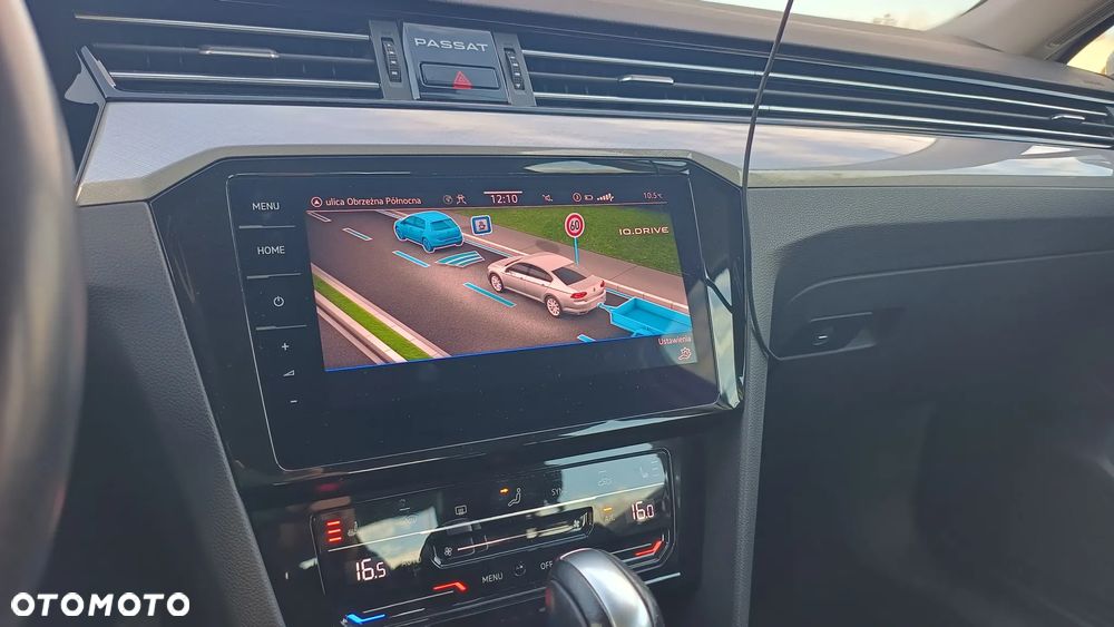 Volkswagen Passat 2.0 TSI Elegance DSG - 23