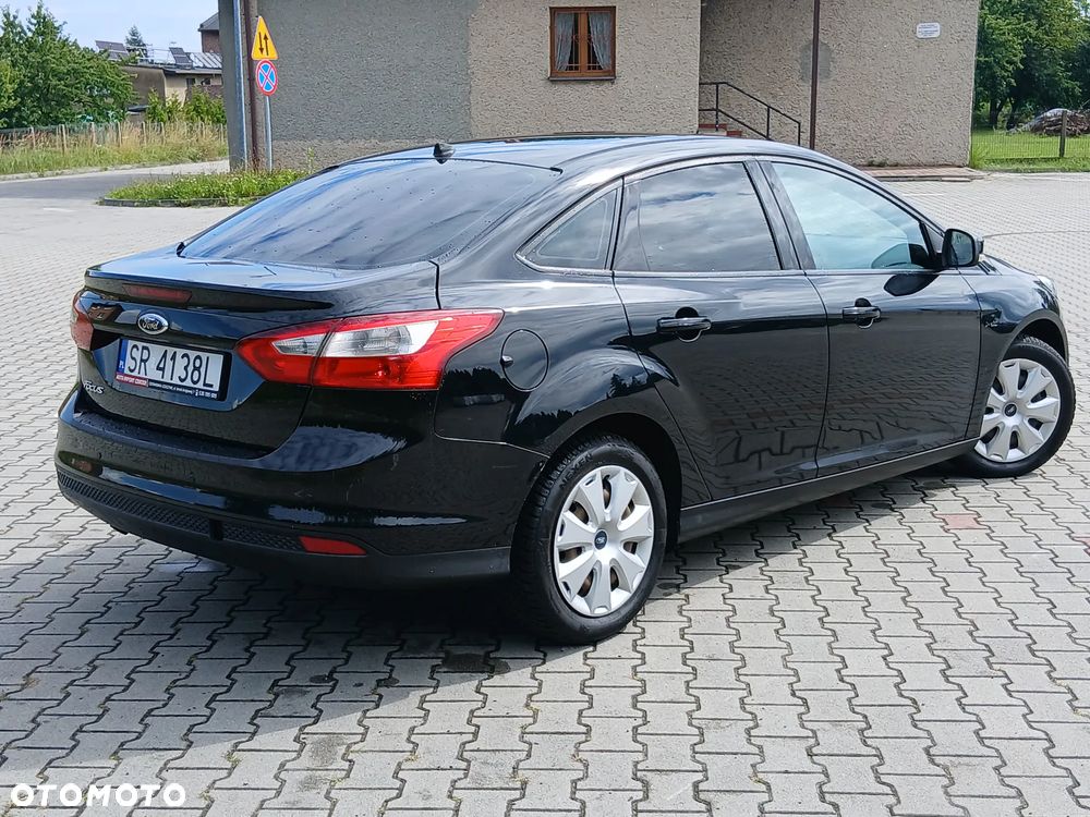 Ford Focus 1.6 TDCi Ambiente - 16