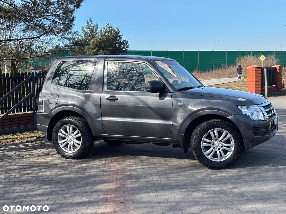 Mitsubishi Pajero 3.2 DID Intense Plus - 8