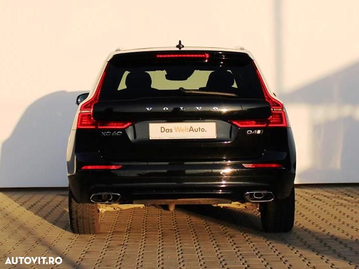 Volvo XC 60 D4 AWD Geartronic RDesign - 4