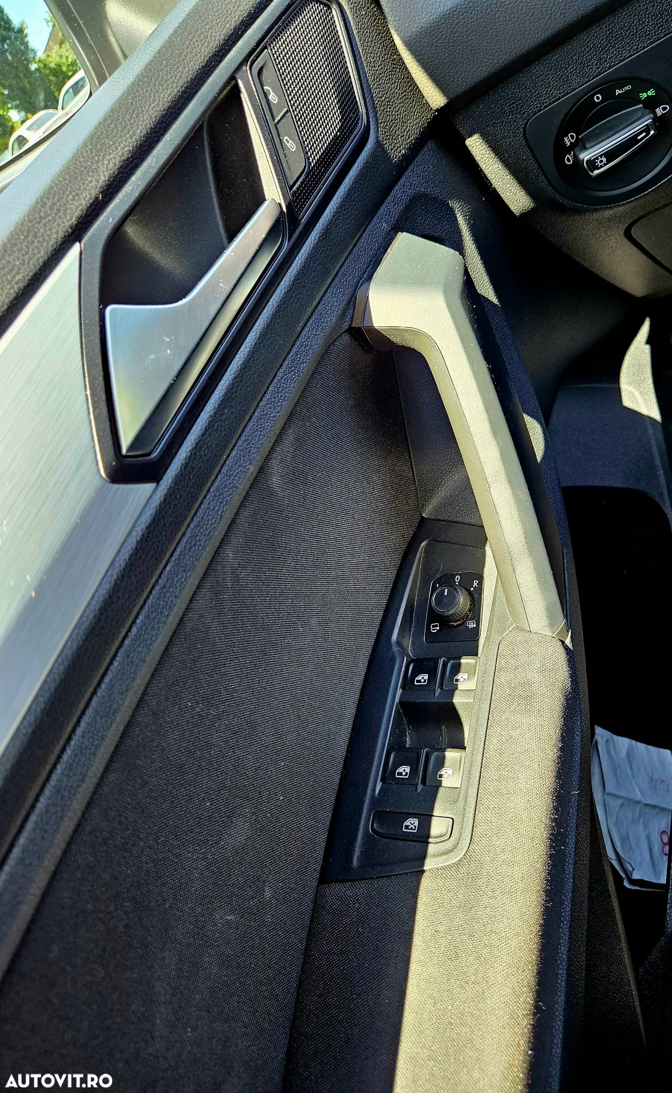 Volkswagen Tiguan 2.0 TDI SCR DSG Elegance - 10