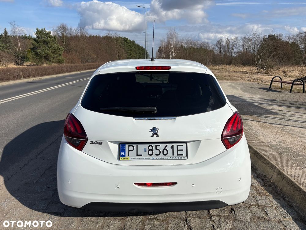 Peugeot 208 1.2 PureTech Style - 6