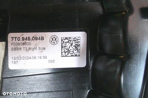 VW T7 7T0 MULTIVAN TRANSPORTER PRAWA TYLNA LAMPA KLAPA LED 7T0945094B ORG. - 7