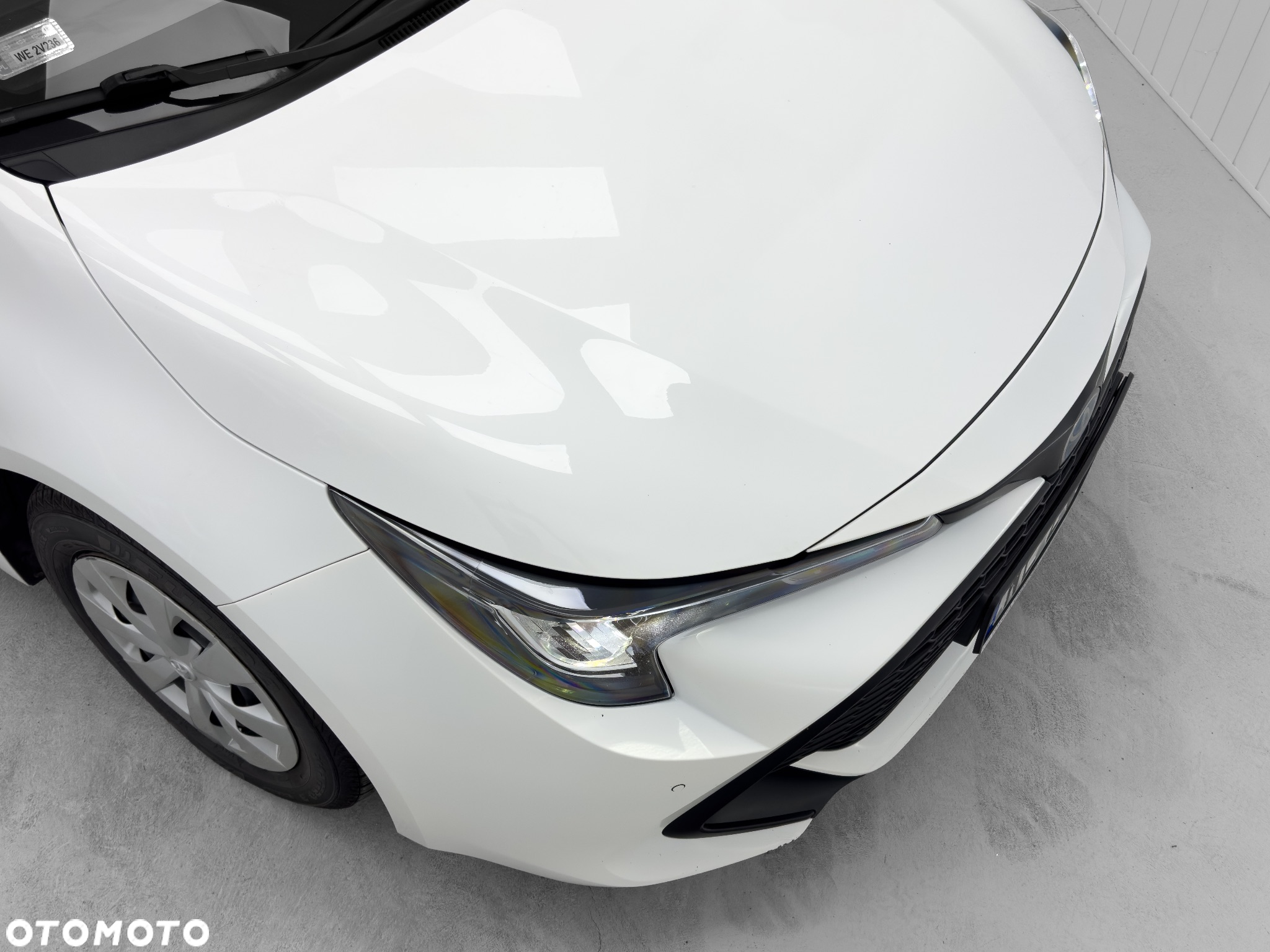 Toyota Corolla 1.8 Hybrid Active - 9
