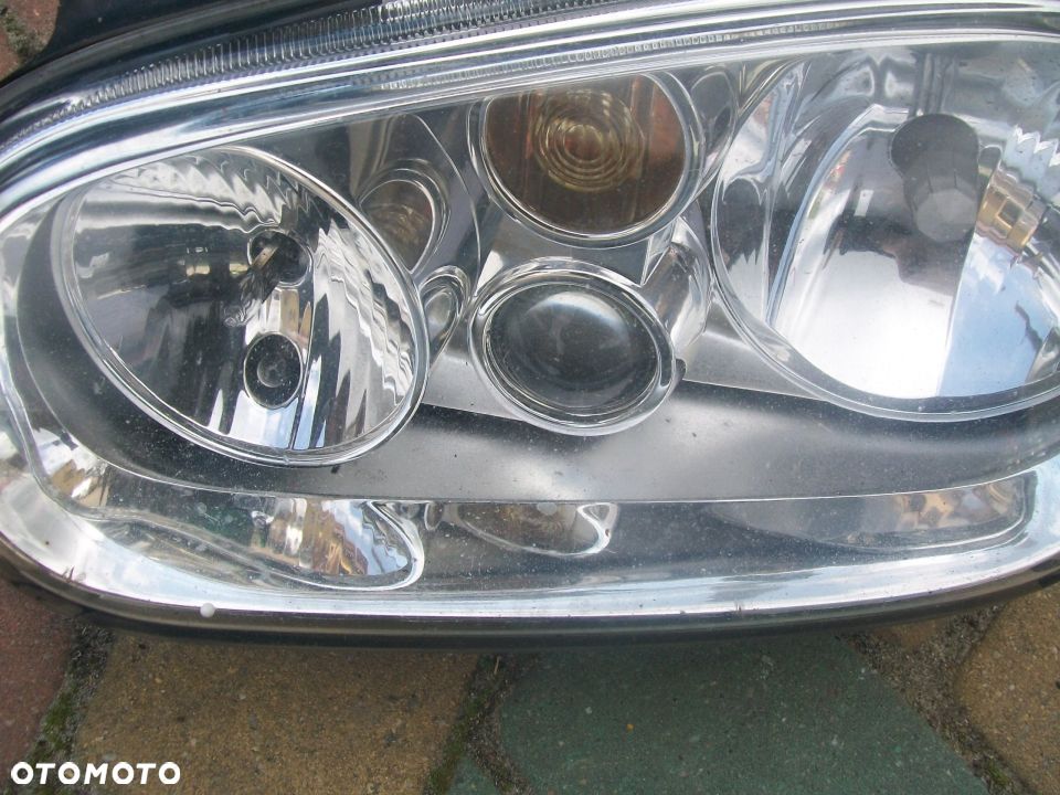 Lampa reflektor GOLF IV 4 XENON Valeo europa - 2