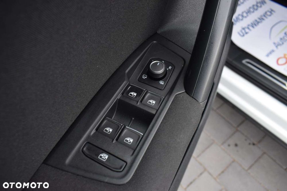 Volkswagen Tiguan - 19