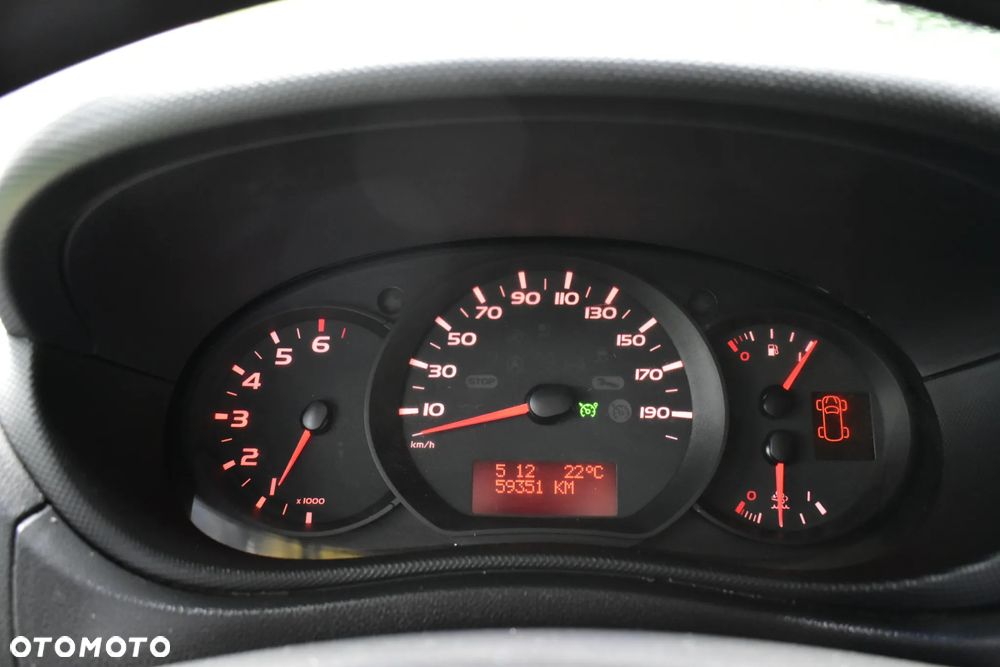 Renault Master - 31