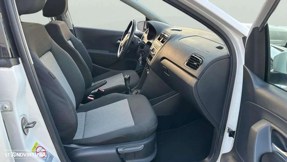 VW Polo 1.2 Trendline - 11